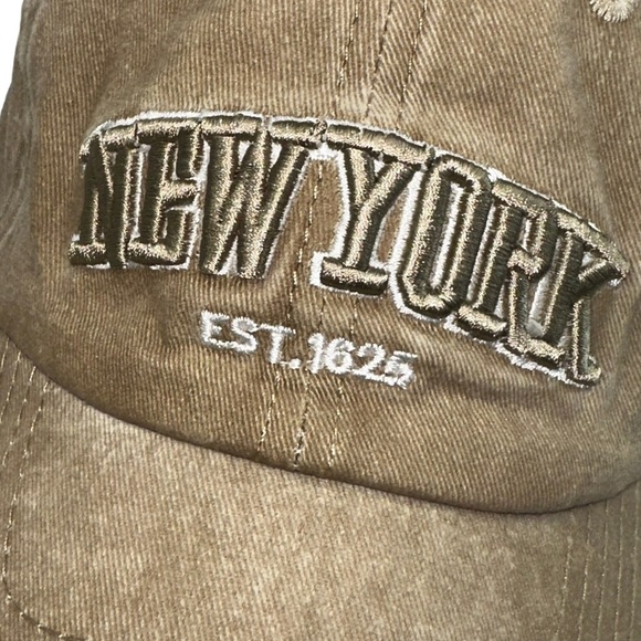 New York Baseball Distressed Mineral Wash Cap Green - Picture 7 of 9